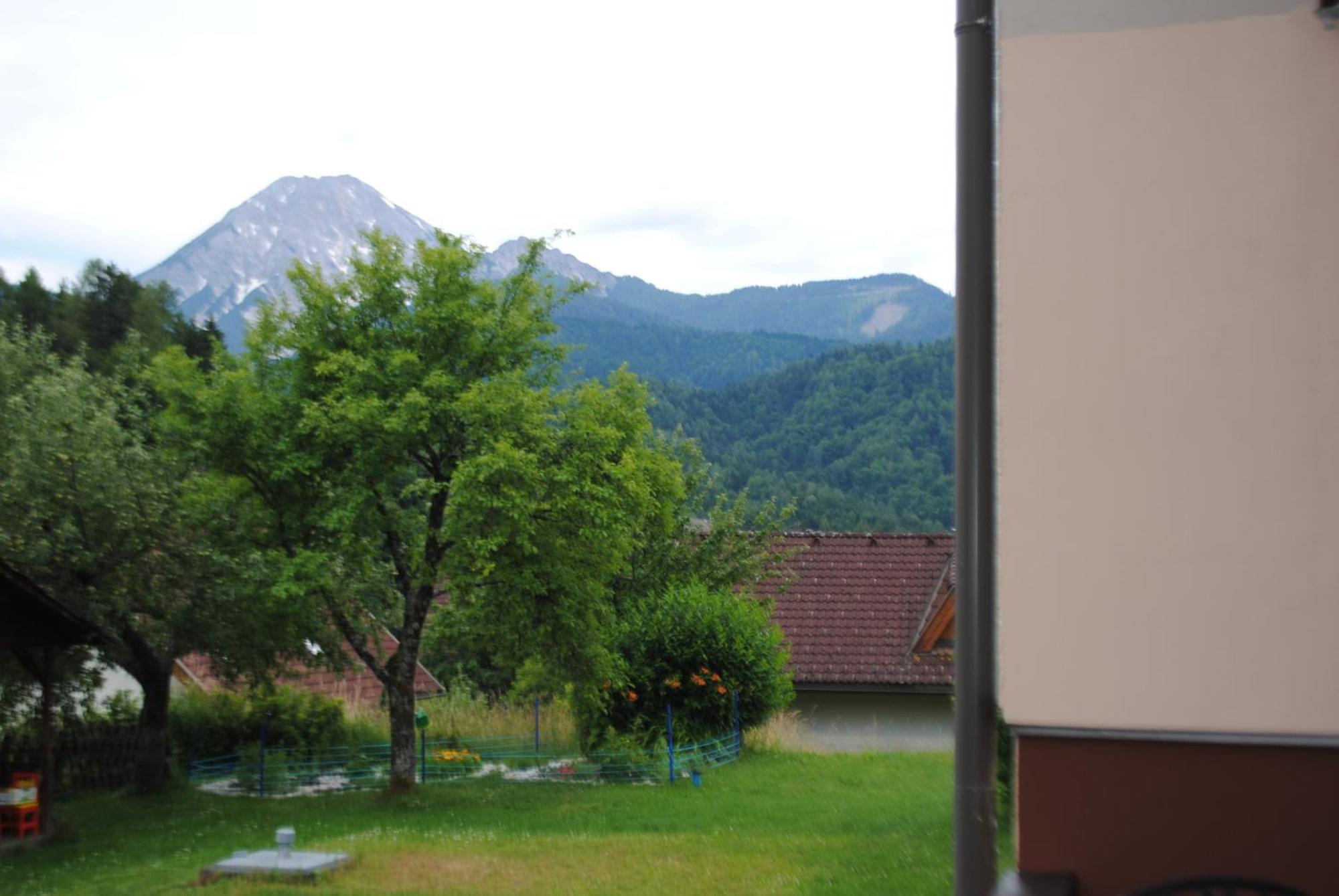 Ferienhaus Michor Latschach ober dem Faakersee Eksteriør bilde